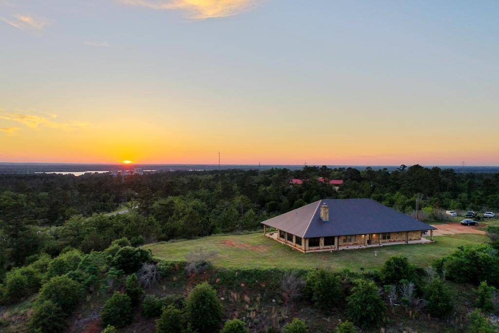 152 Pine Tree LOOP, Bastrop, TX 78602