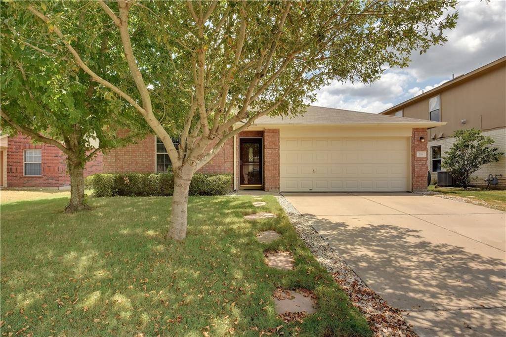 216 Pheasant TRL, Bastrop, TX 78602