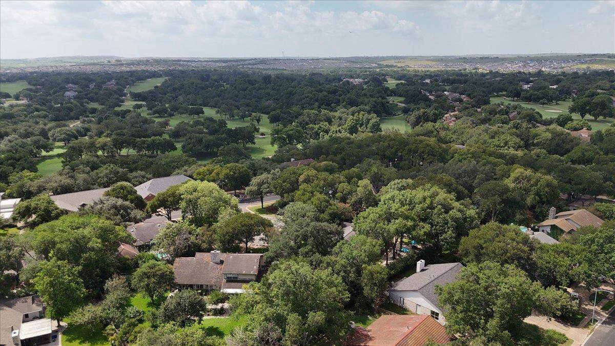 10403 Pinehurst DR, Austin, TX 78747