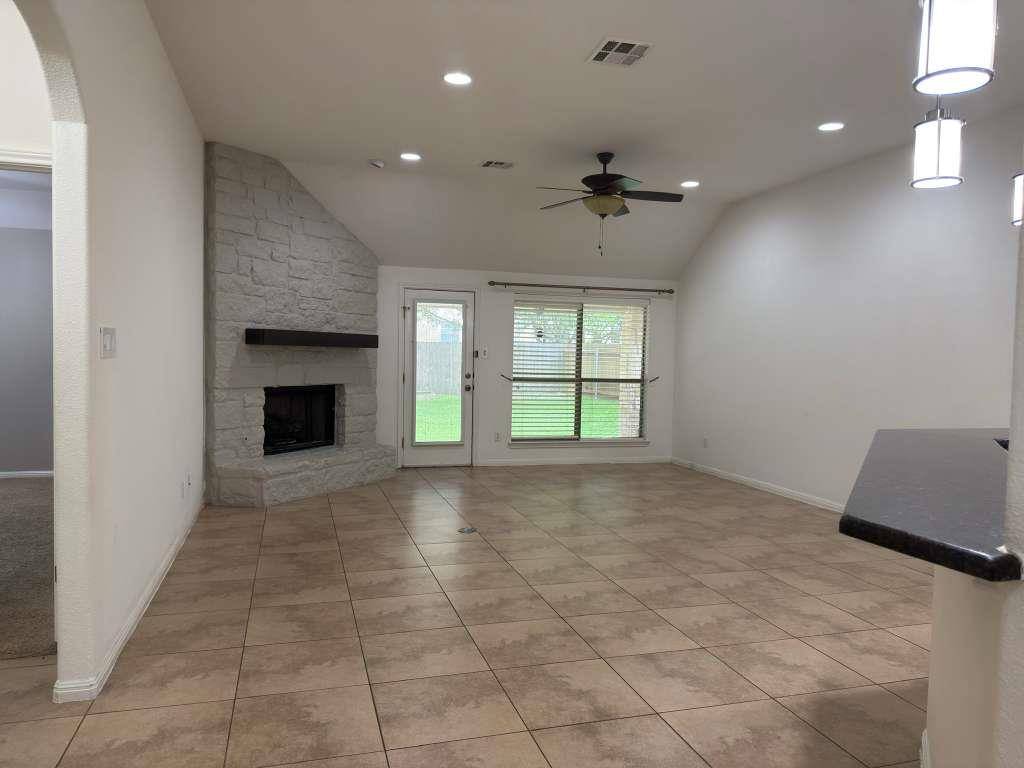 11709 Via Grande DR, Austin, TX 78739