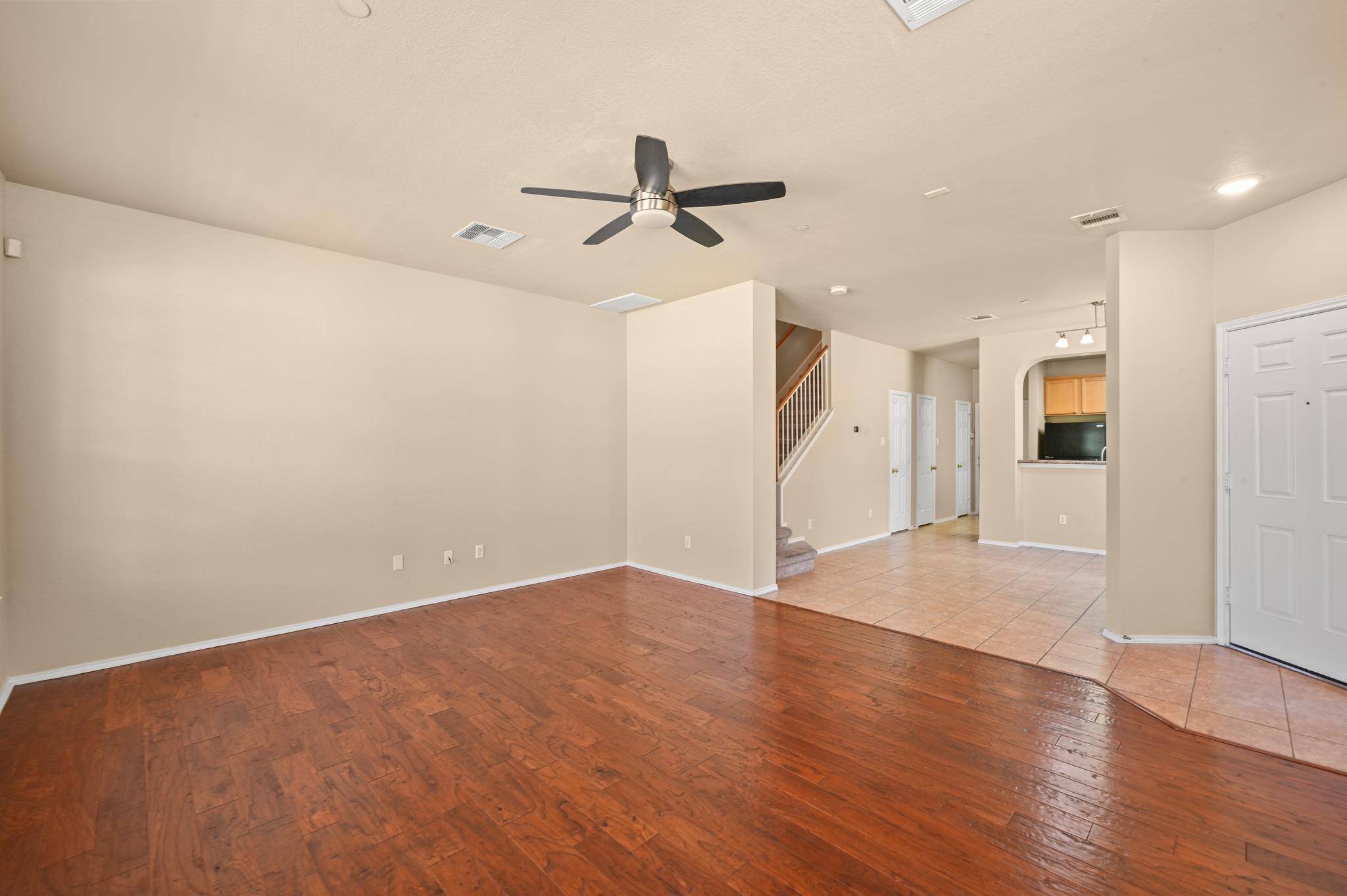 9201 Brodie LN #502, Austin, TX 78748