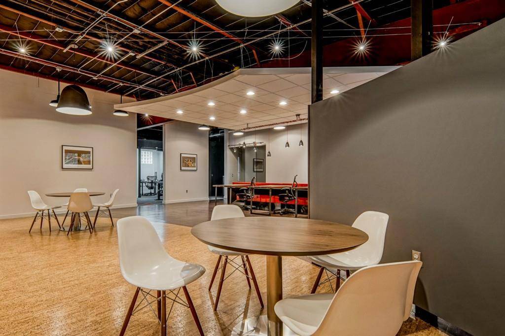 3001 S Lamar BLVD #100-a, Austin, TX 78704