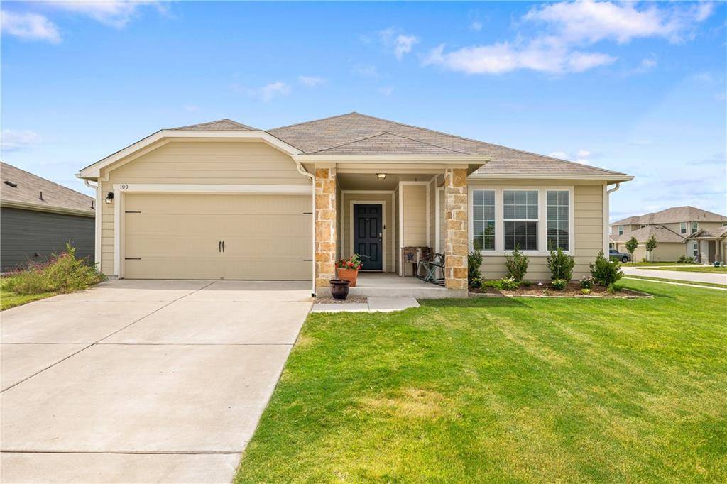 100 San Bernard TRL, Hutto, TX 78634