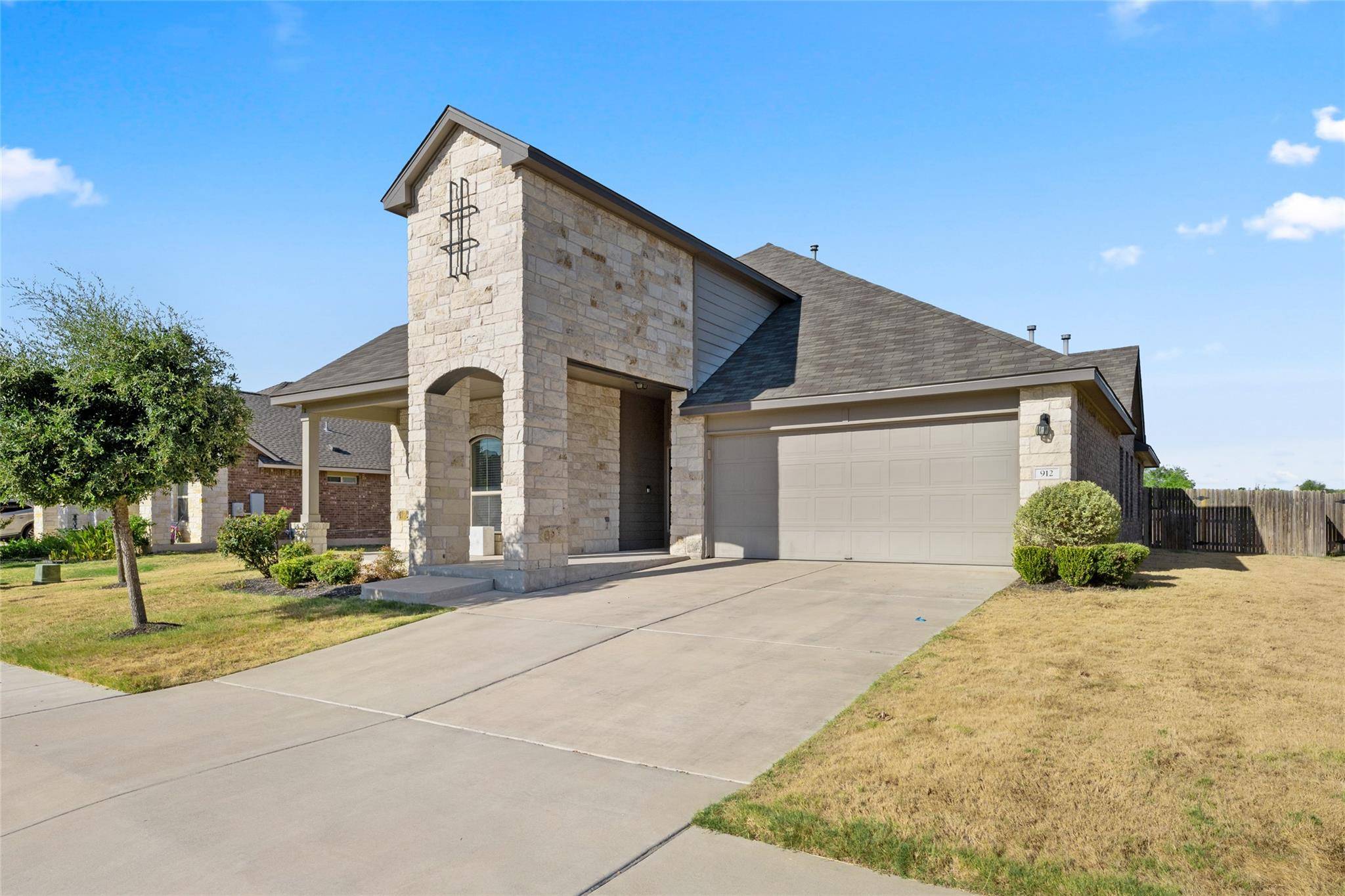 912 Canvasback Creek DR, Leander, TX 78641
