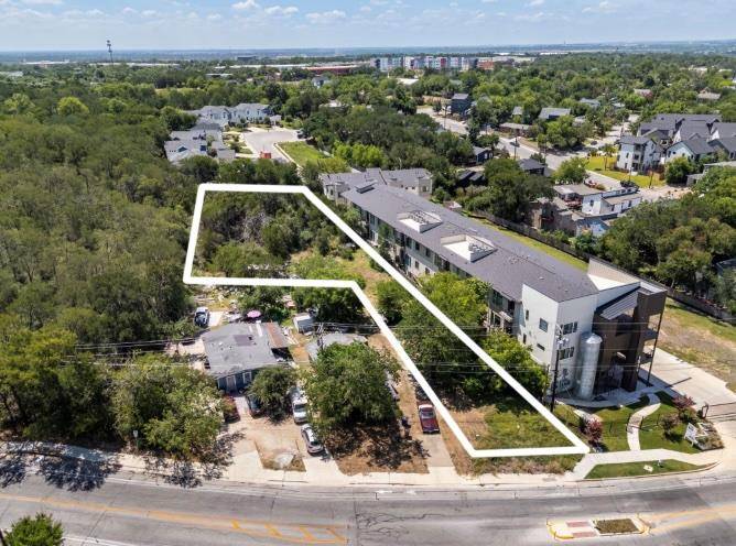 1813 Webberville RD, Austin, TX 78721