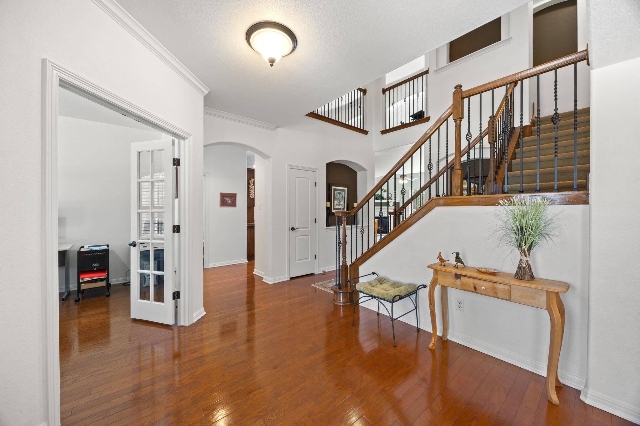 402 Bufflehead LN, Cedar Park, TX 78613