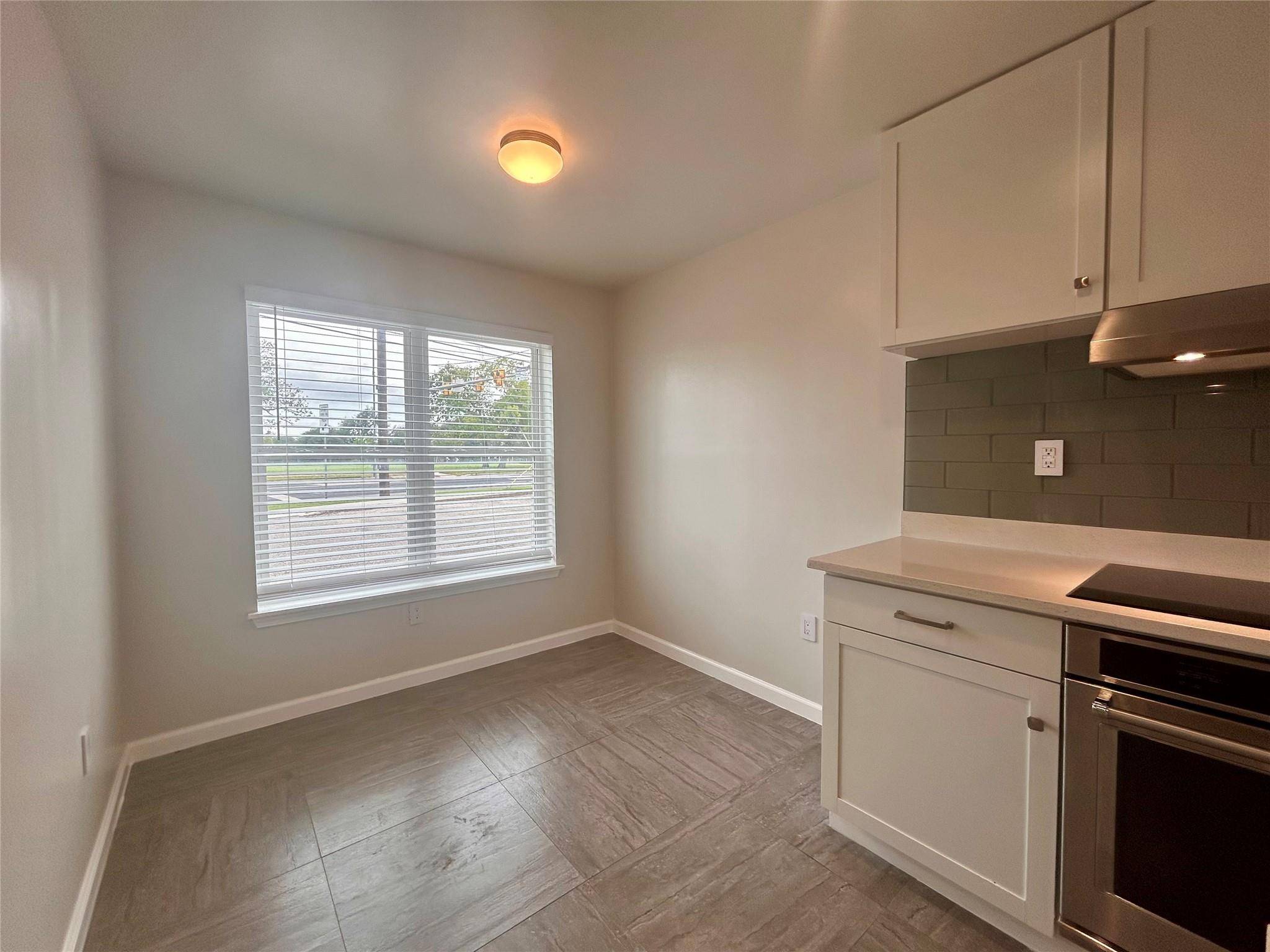 901 E 40th ST #102, Austin, TX 78751