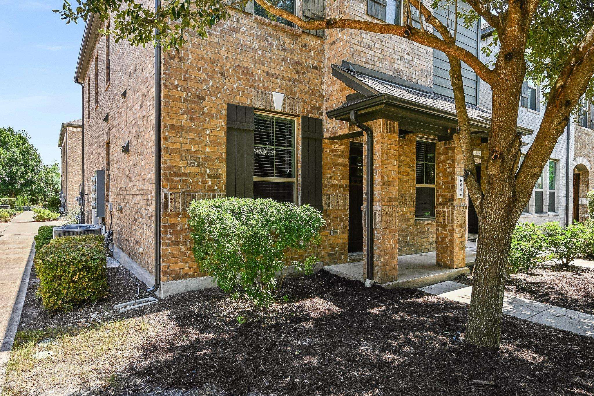 7220 Wyoming Springs Drive DR #604, Round Rock, TX 78681