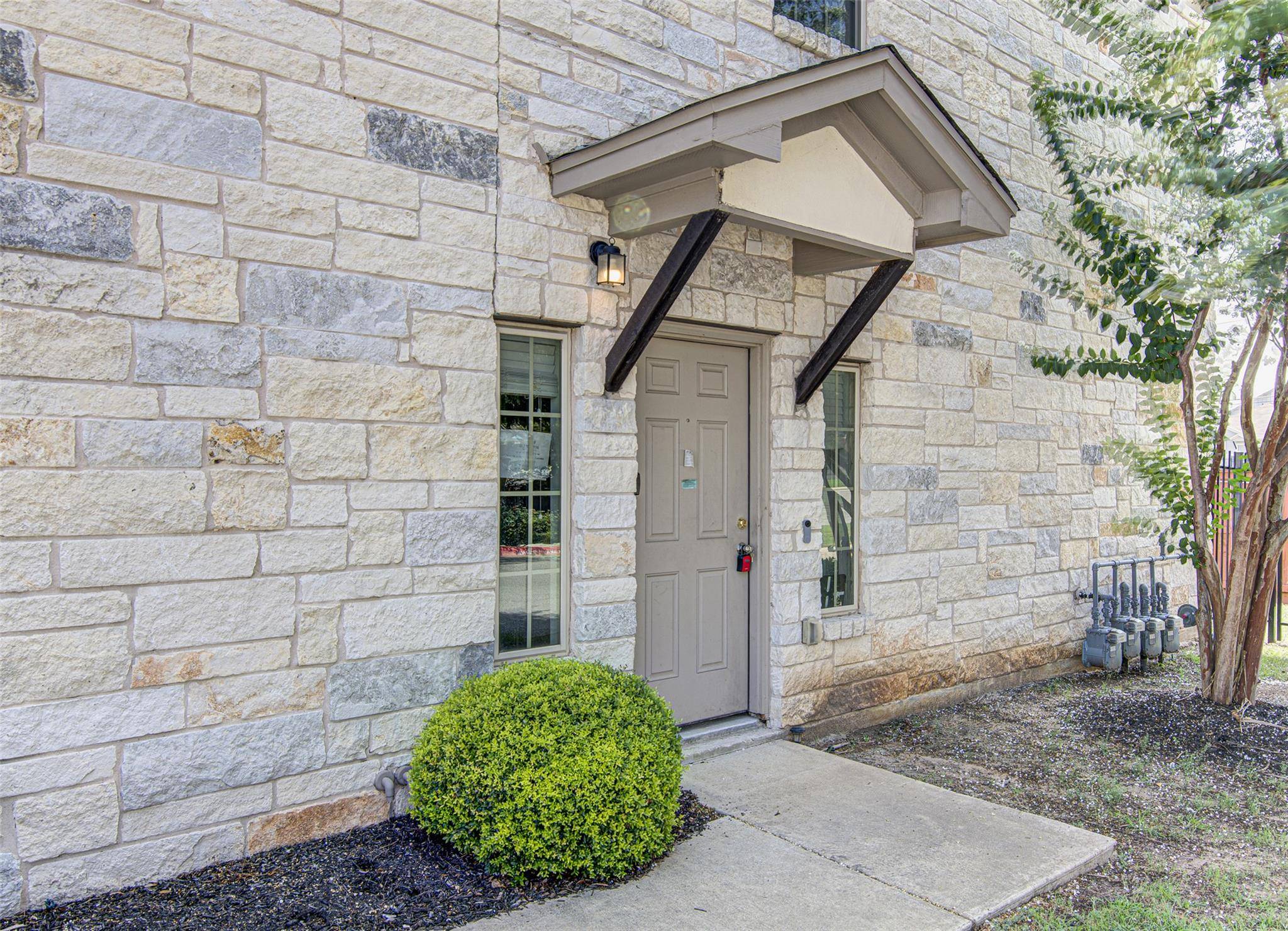 1407 Airedale RD #1104, Austin, TX 78748