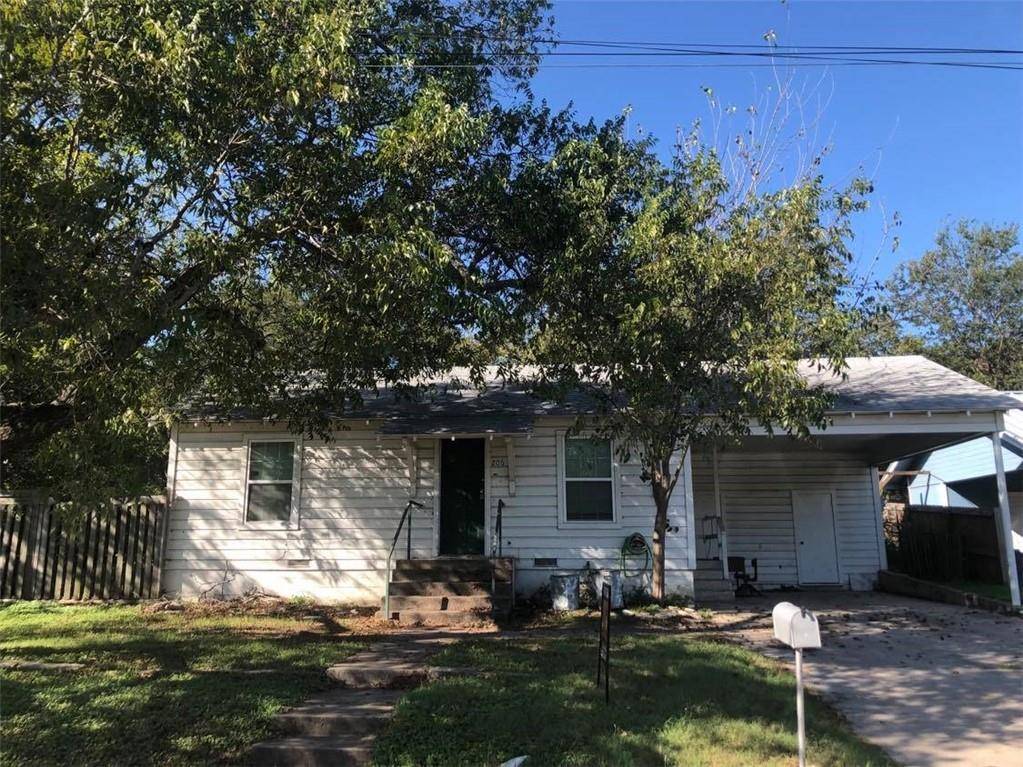 206 N Race ST, Lampasas, TX 76550