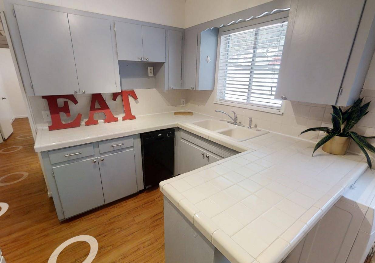3011 Whitis Ave #104, Austin, TX 78705