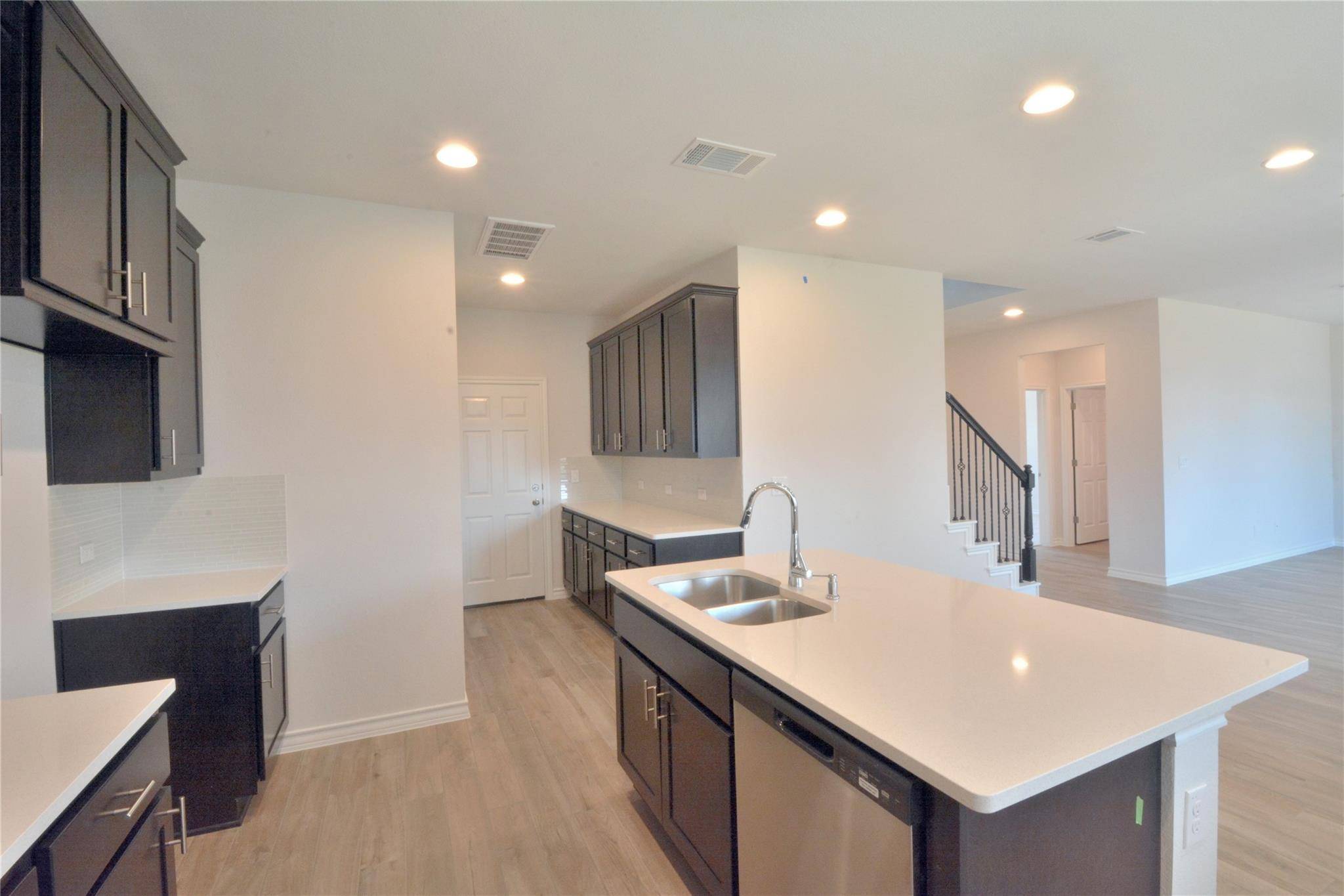 349 Capstone RD, Liberty Hill, TX 78642