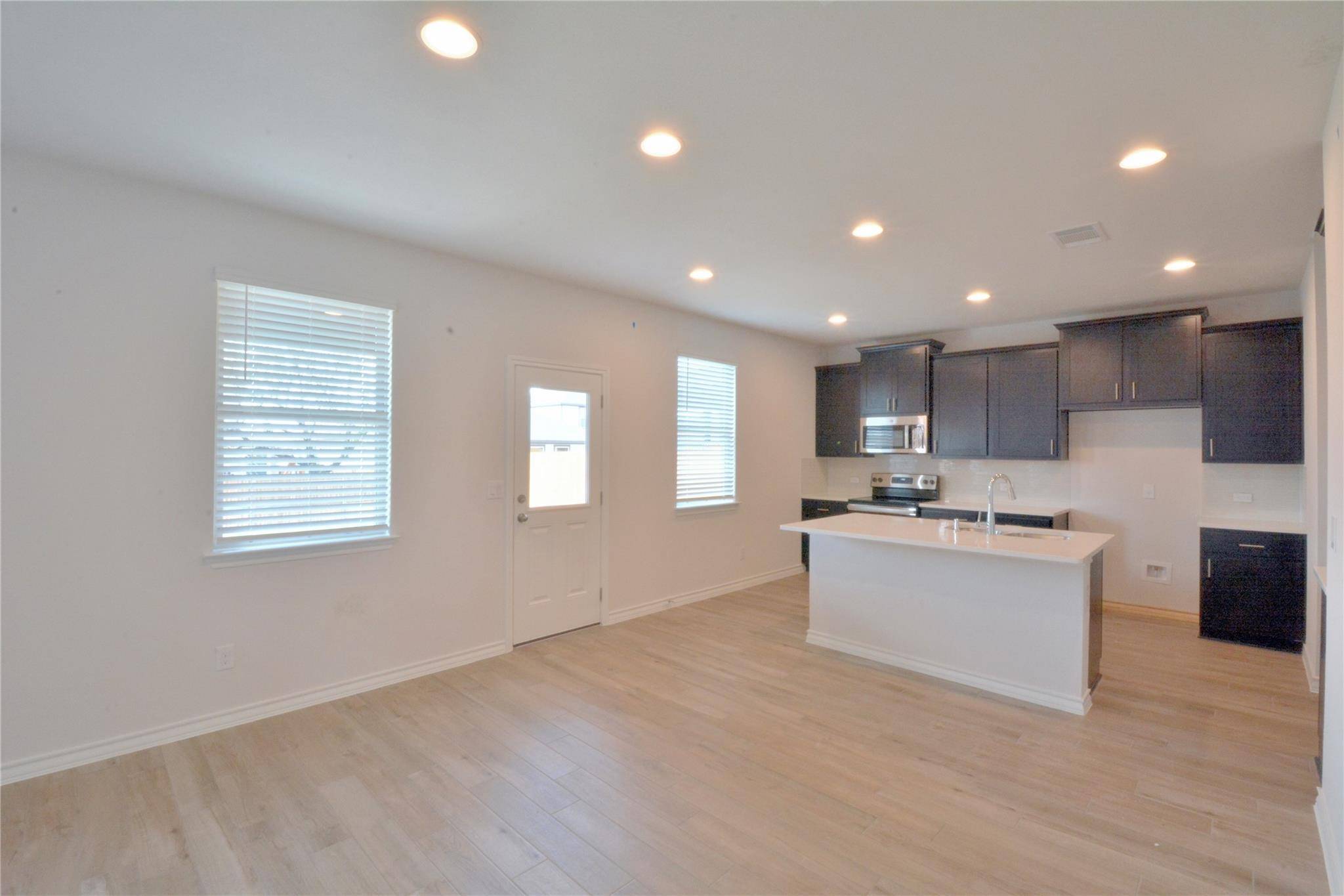 349 Capstone RD, Liberty Hill, TX 78642