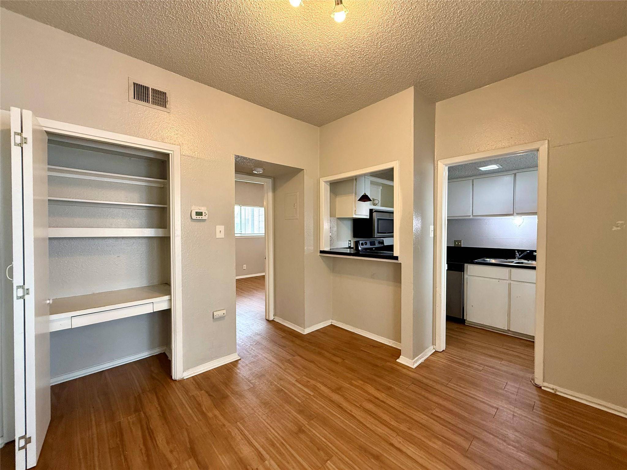 3000 Guadalupe ST #103, Austin, TX 78705
