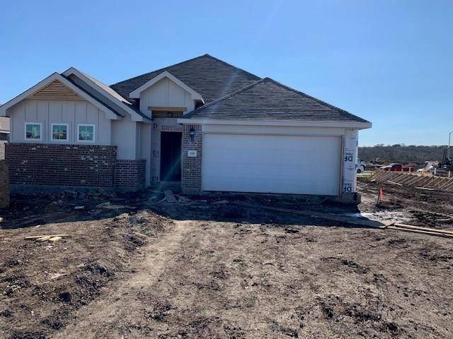 218 Clearlake DR, Hutto, TX 78634