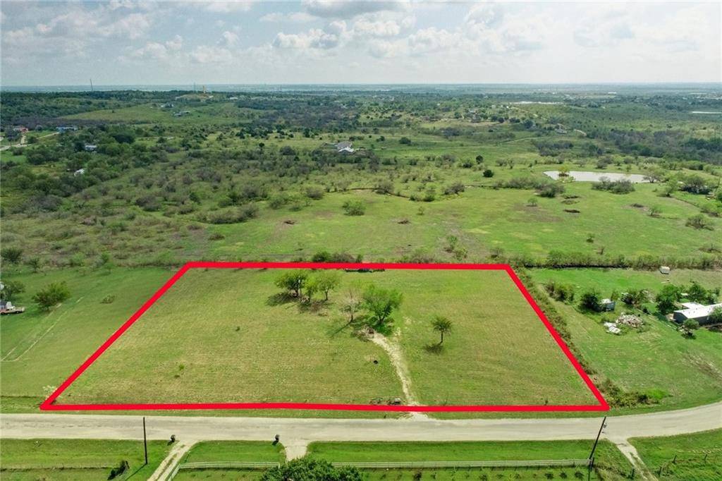 107 Appaloosa DR, Kyle, TX 78640