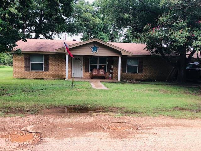 729 Yegua DR, Lexington, TX 78947