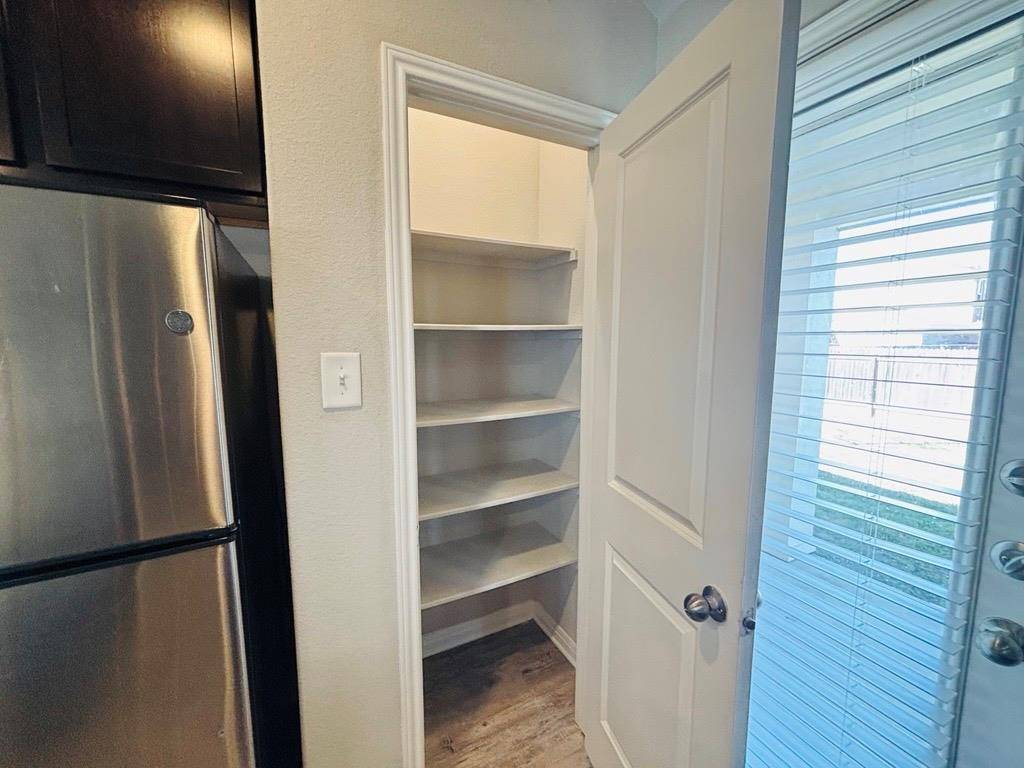 1410 Walden Pond DR, Pflugerville, TX 78660