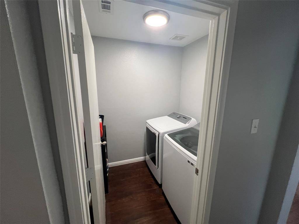 2100 Boyer DR, Taylor, TX 76574