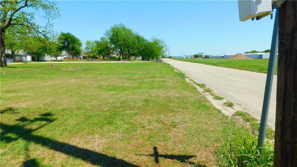 410 W Avenue C, Copperas Cove, TX 76522