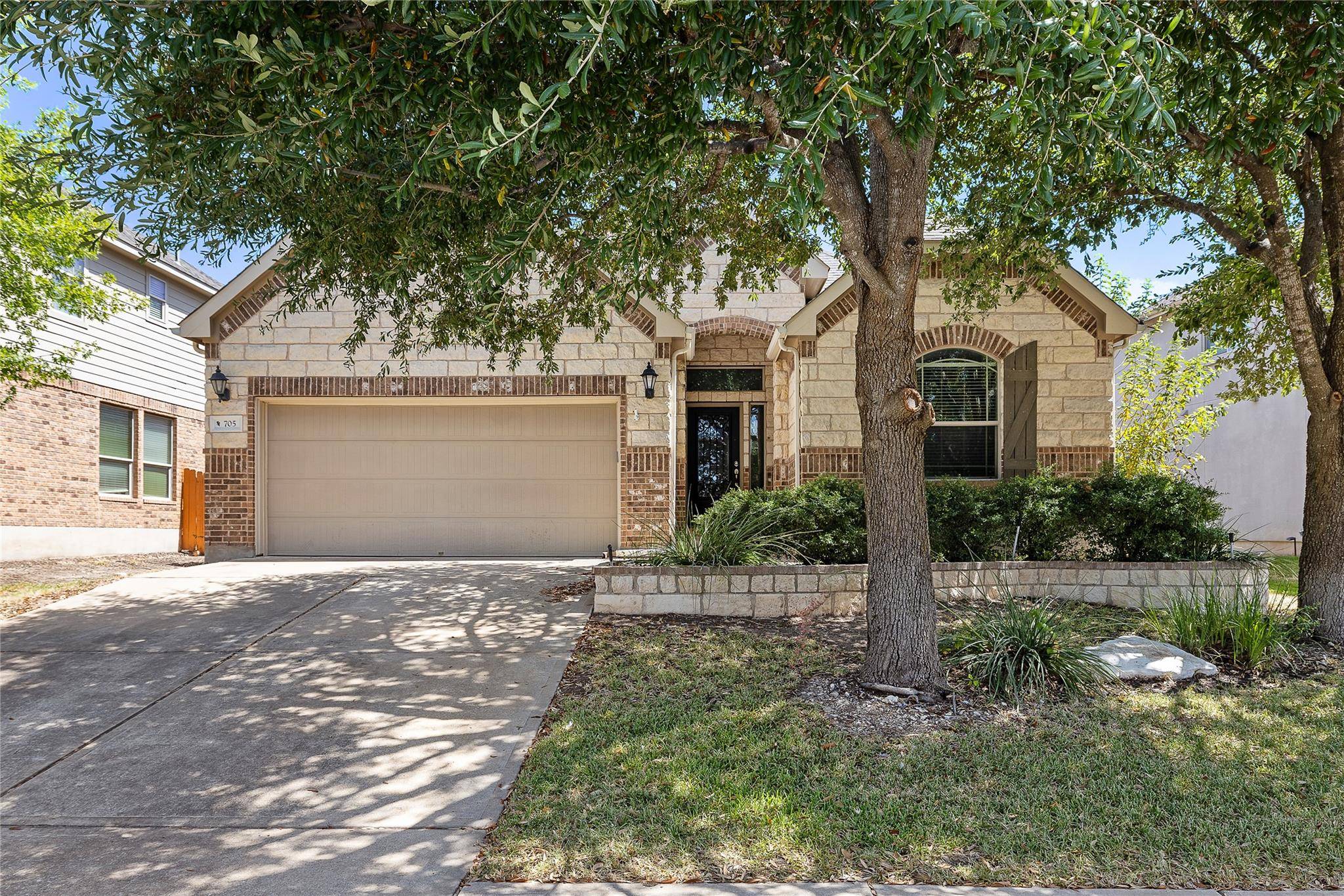 705 Rolling Brook LN, Cedar Park, TX 78613