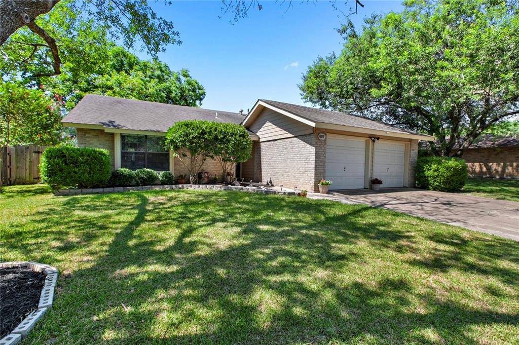 607 E Logan ST, Round Rock, TX 78664