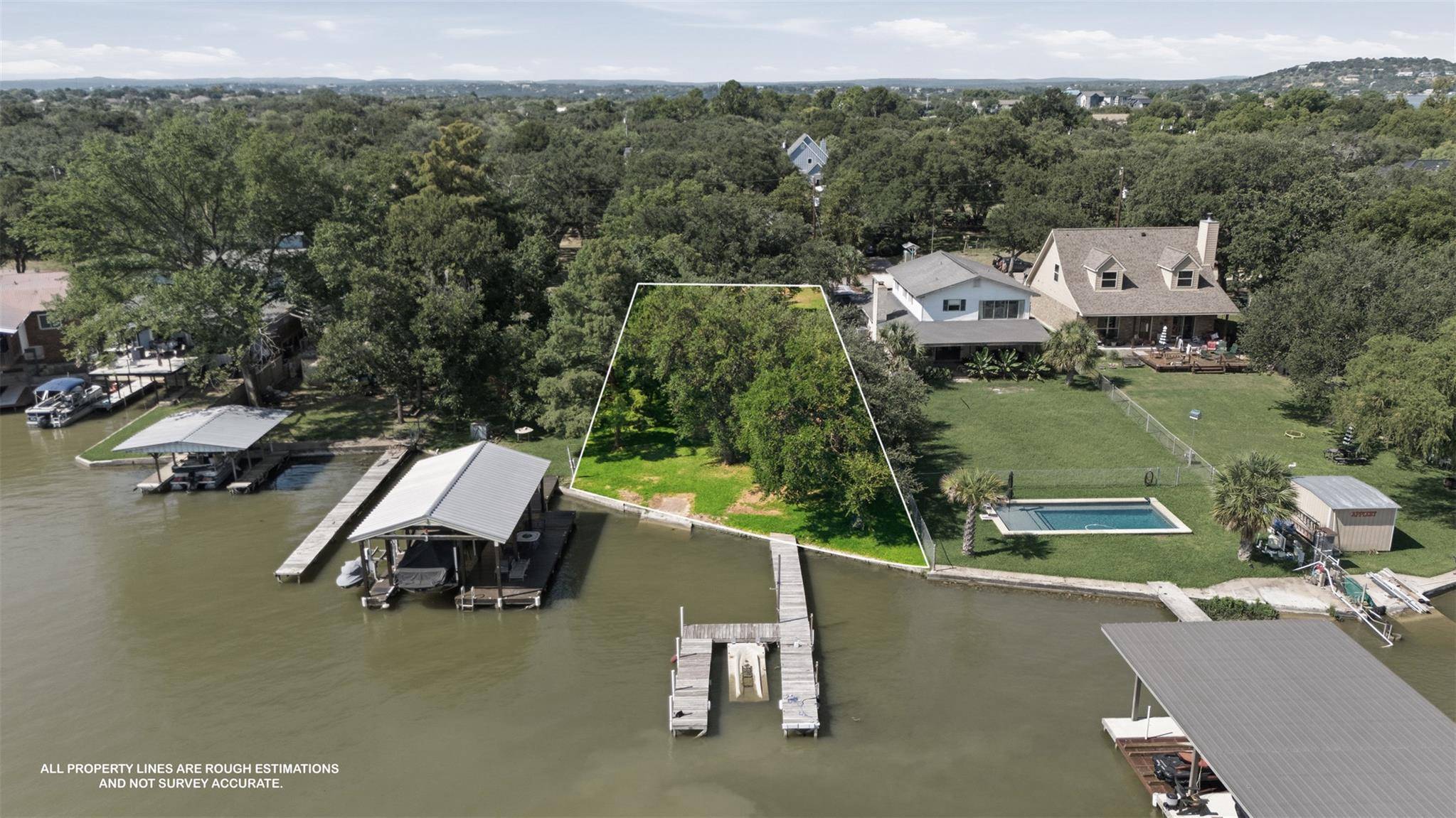 124 S Shorewood DR, Granite Shoals, TX 78654