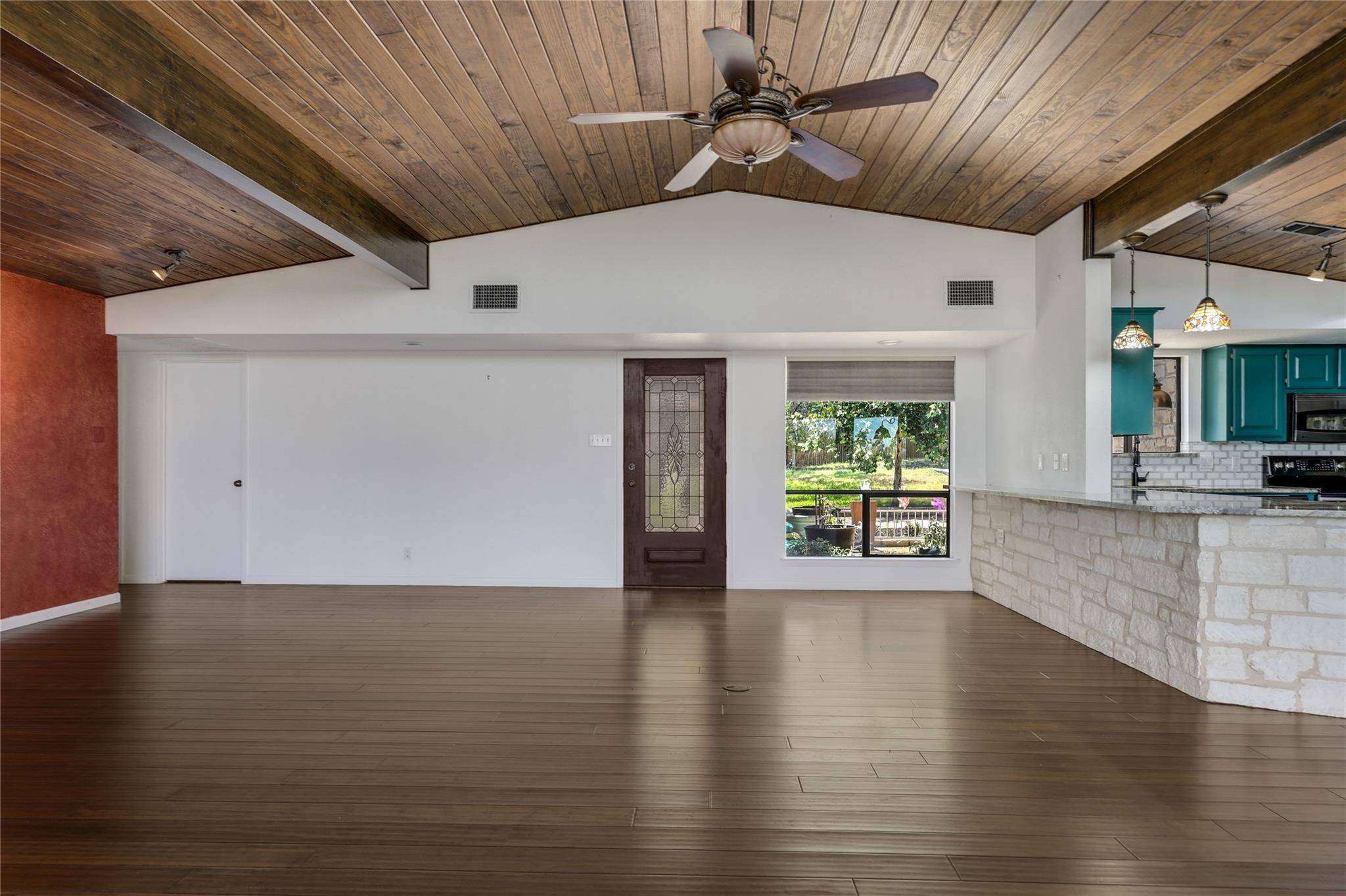 20900 Boggy Ford RD, Lago Vista, TX 78645
