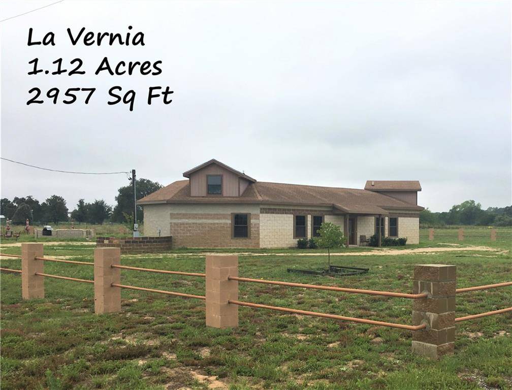 272 C.R 341, La Vernia, TX 78121