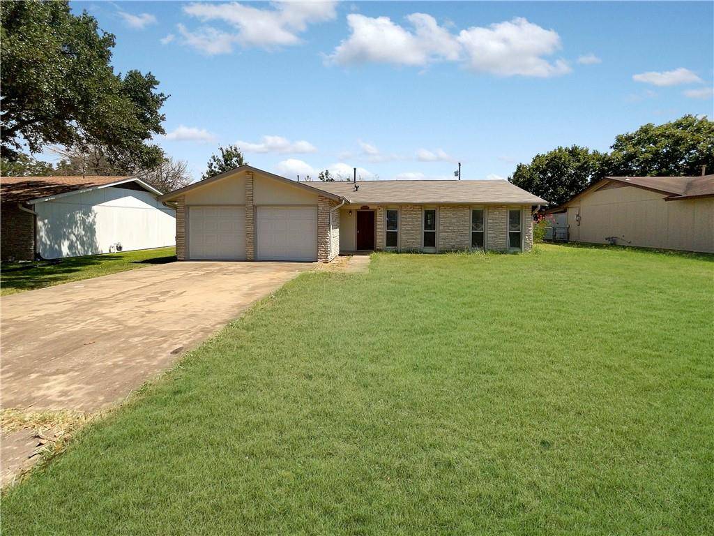 2802 Smith Ave, Taylor, TX 76574