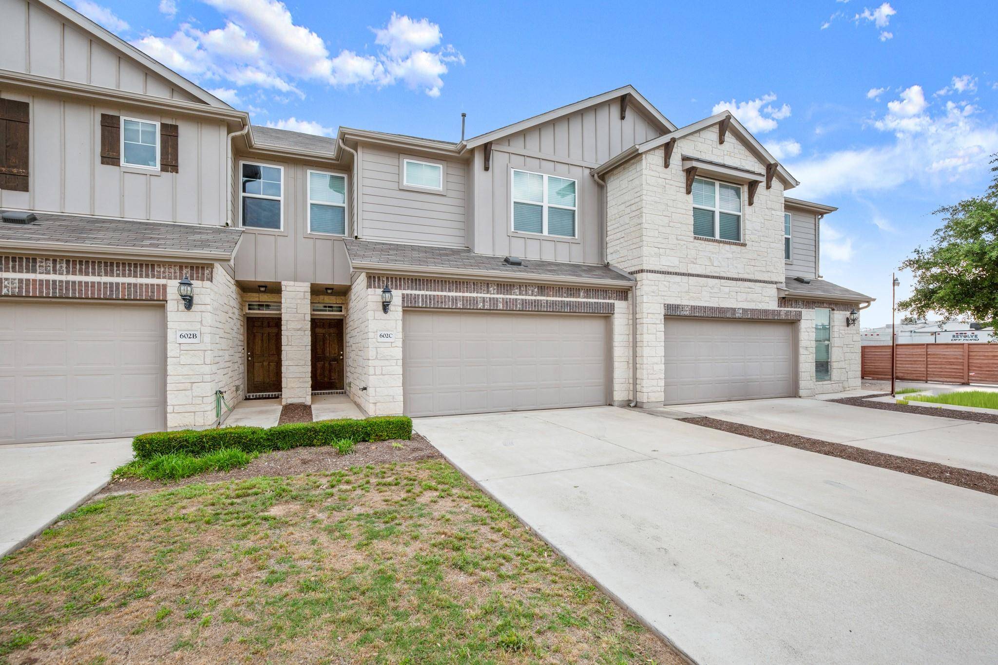 602 Caterpillar ST #C, Pflugerville, TX 78660