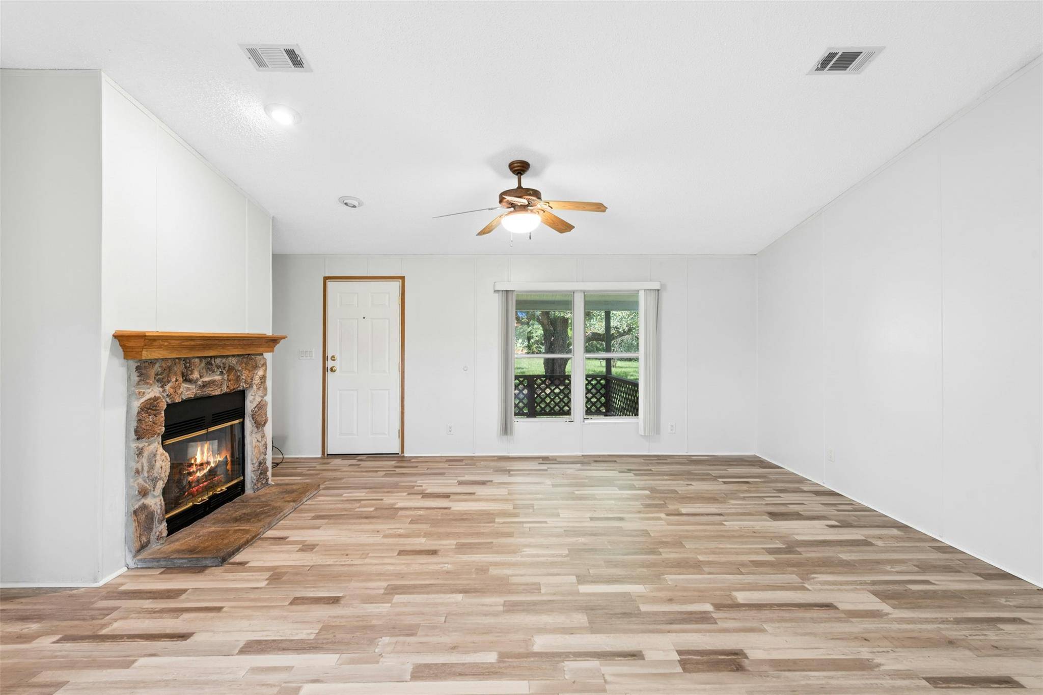 255 Rosanky Cattle Co RD, Rosanky, TX 78953