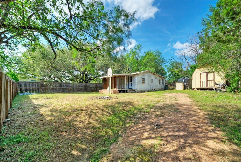 25108 Lake View DR, Spicewood, TX 78669