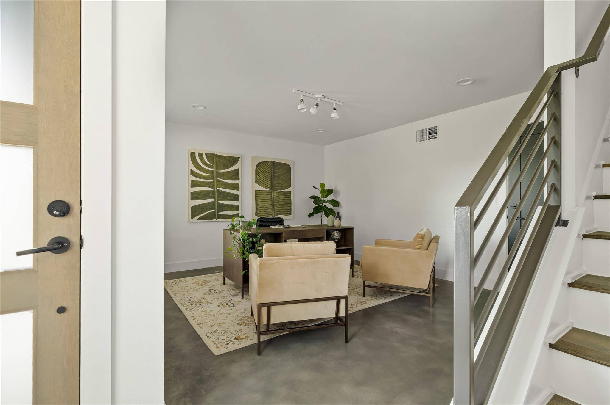 3700 Clawson RD #301, Austin, TX 78704