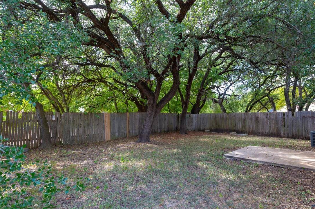 8807 Pineridge DR #A, Austin, TX 78729