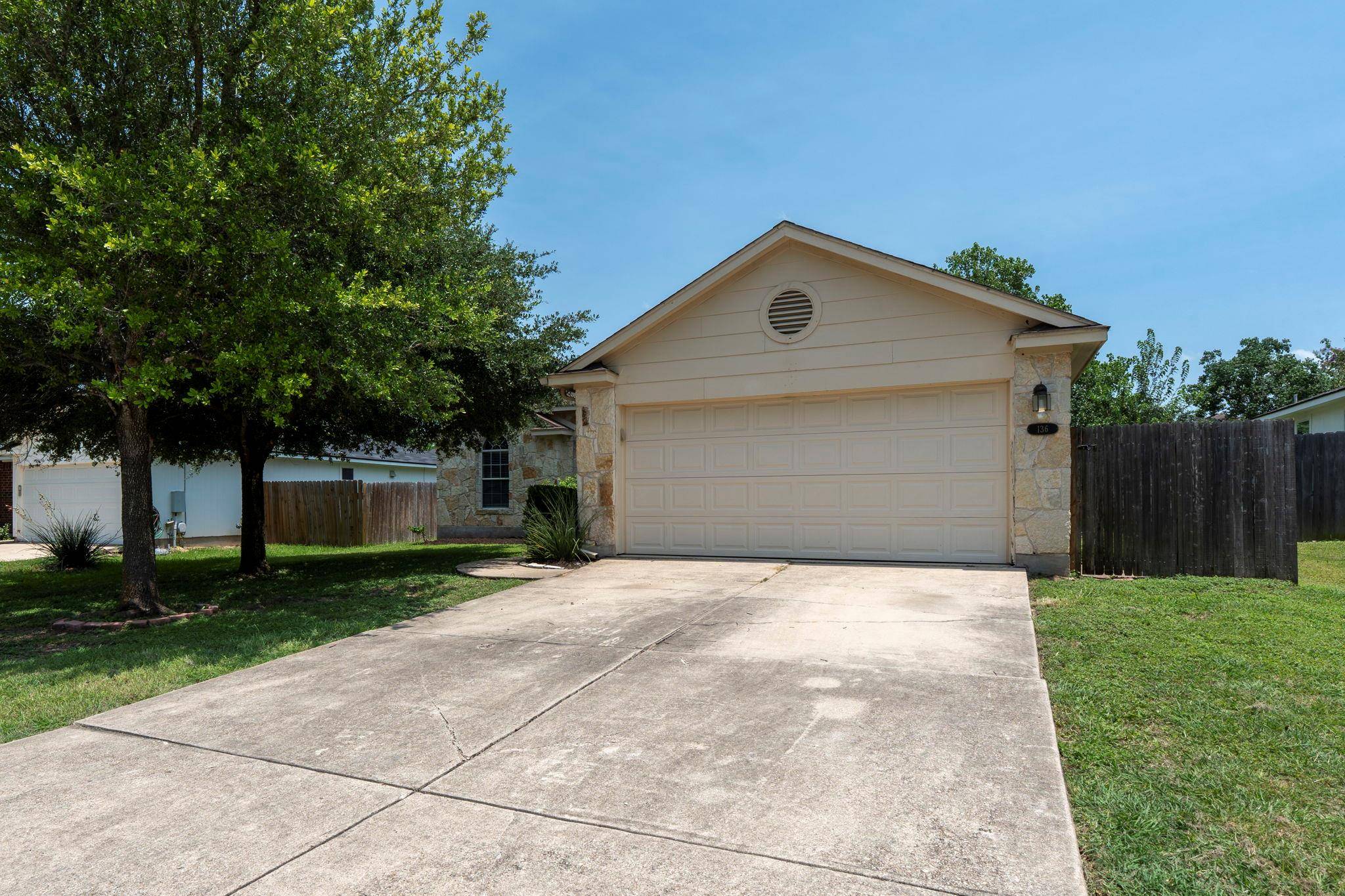 136 Atlantis, Kyle, TX 78640