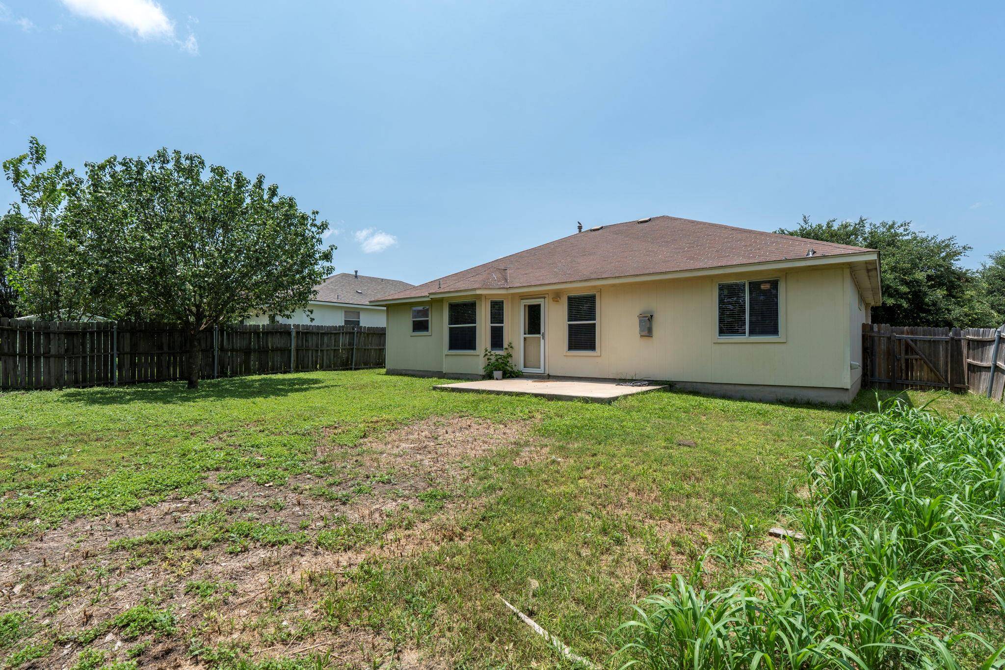136 Atlantis, Kyle, TX 78640