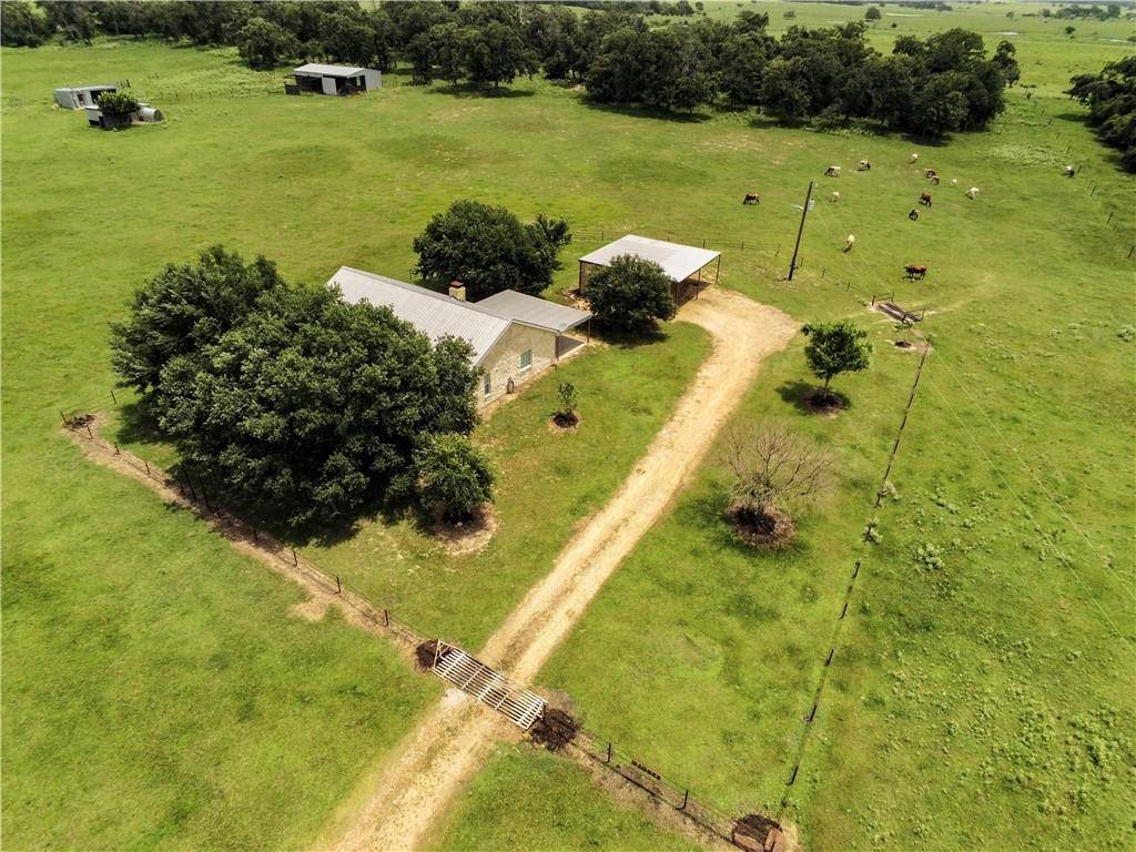1170 Private Road 3241, Lincoln, TX 78948