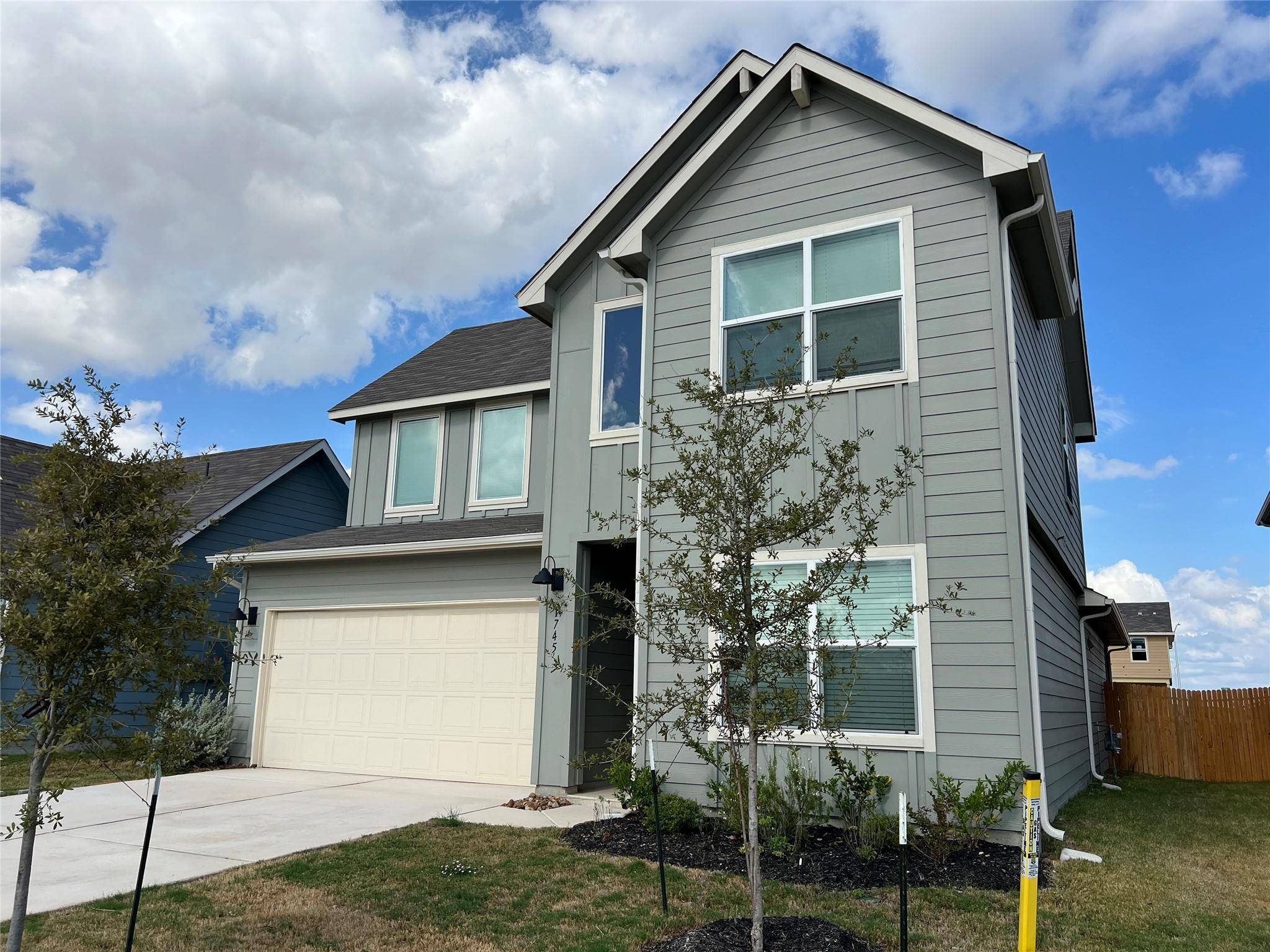 1745 James ST, New Braunfels, TX 78130