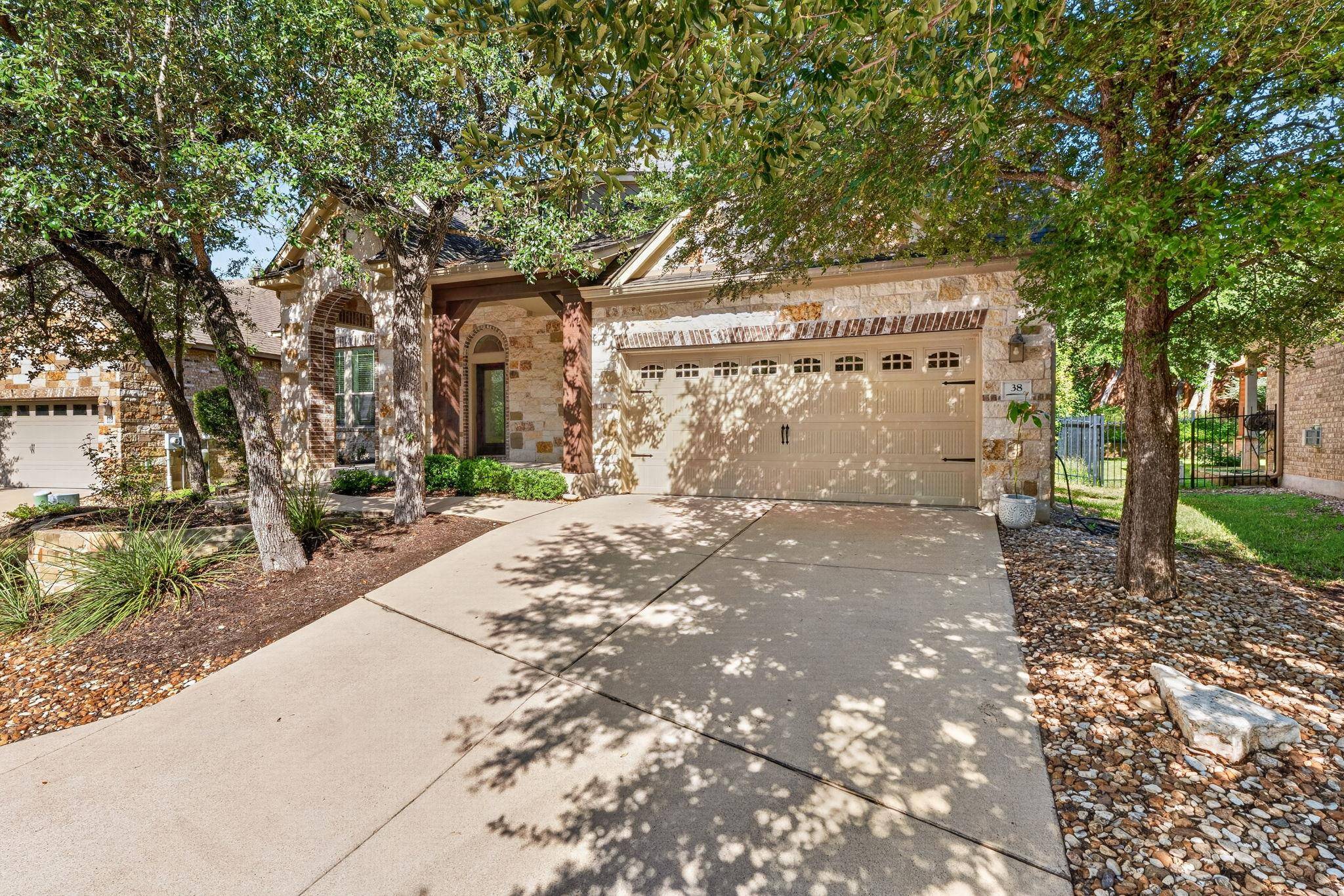 9550 Savannah Ridge DR #38, Austin, TX 78726