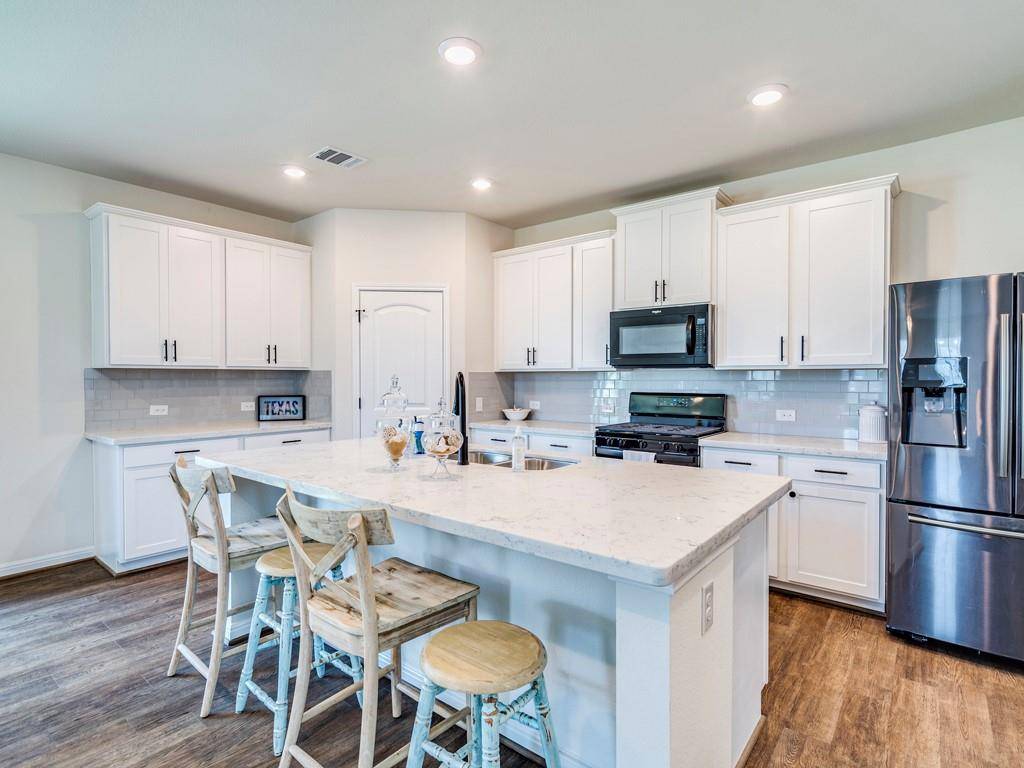 2904 Harvester LN, Round Rock, TX 78664
