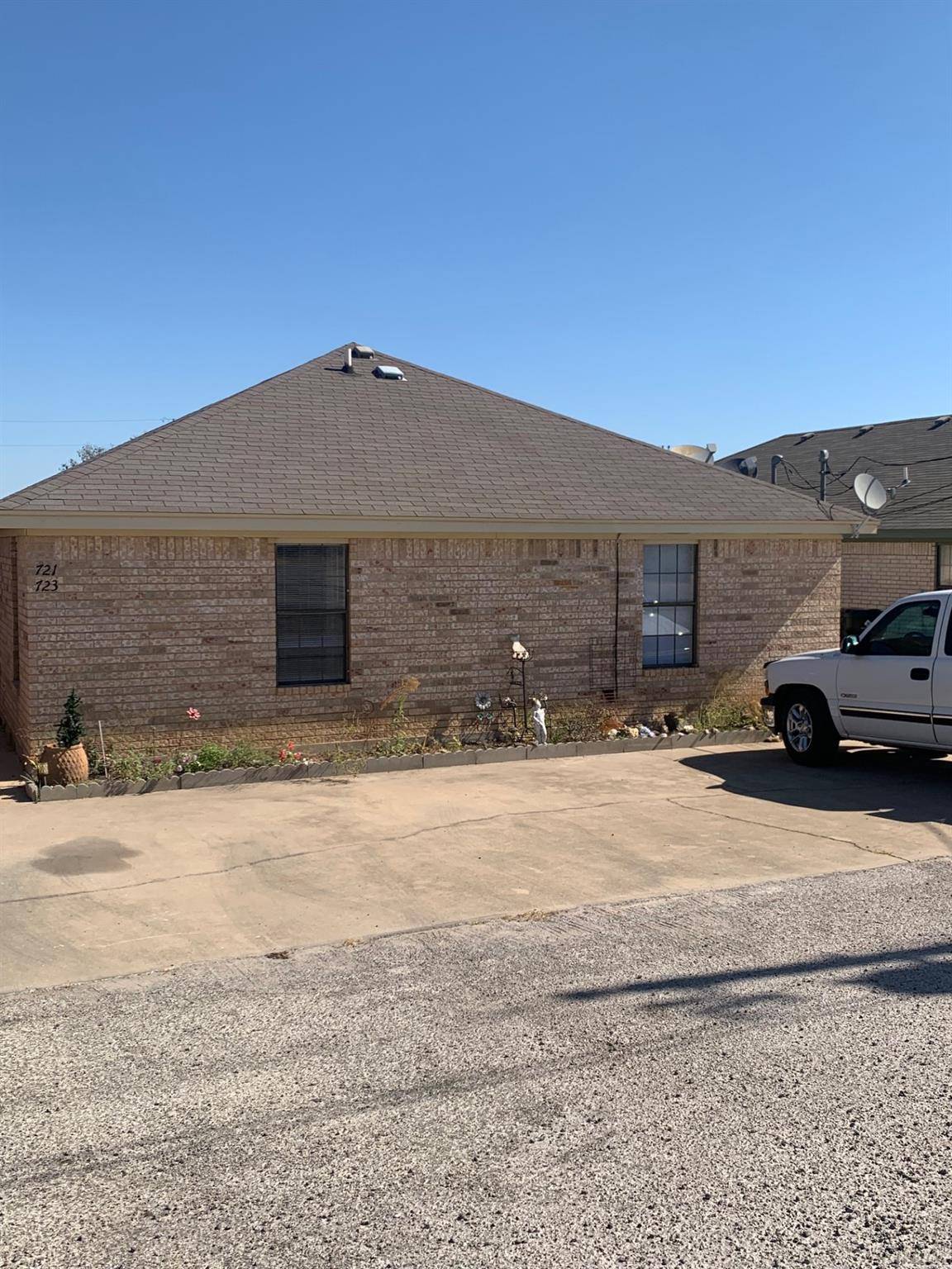 723 Willowood, Kingsland, TX 78639
