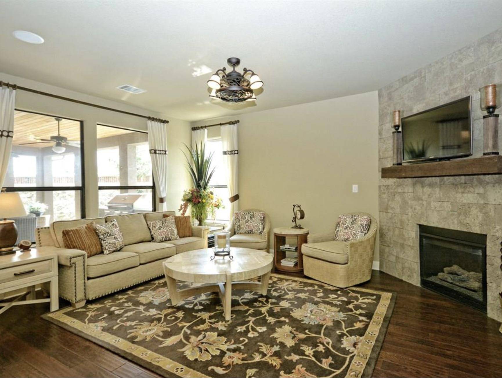 4332 Teravista Club DR #55, Round Rock, TX 78665