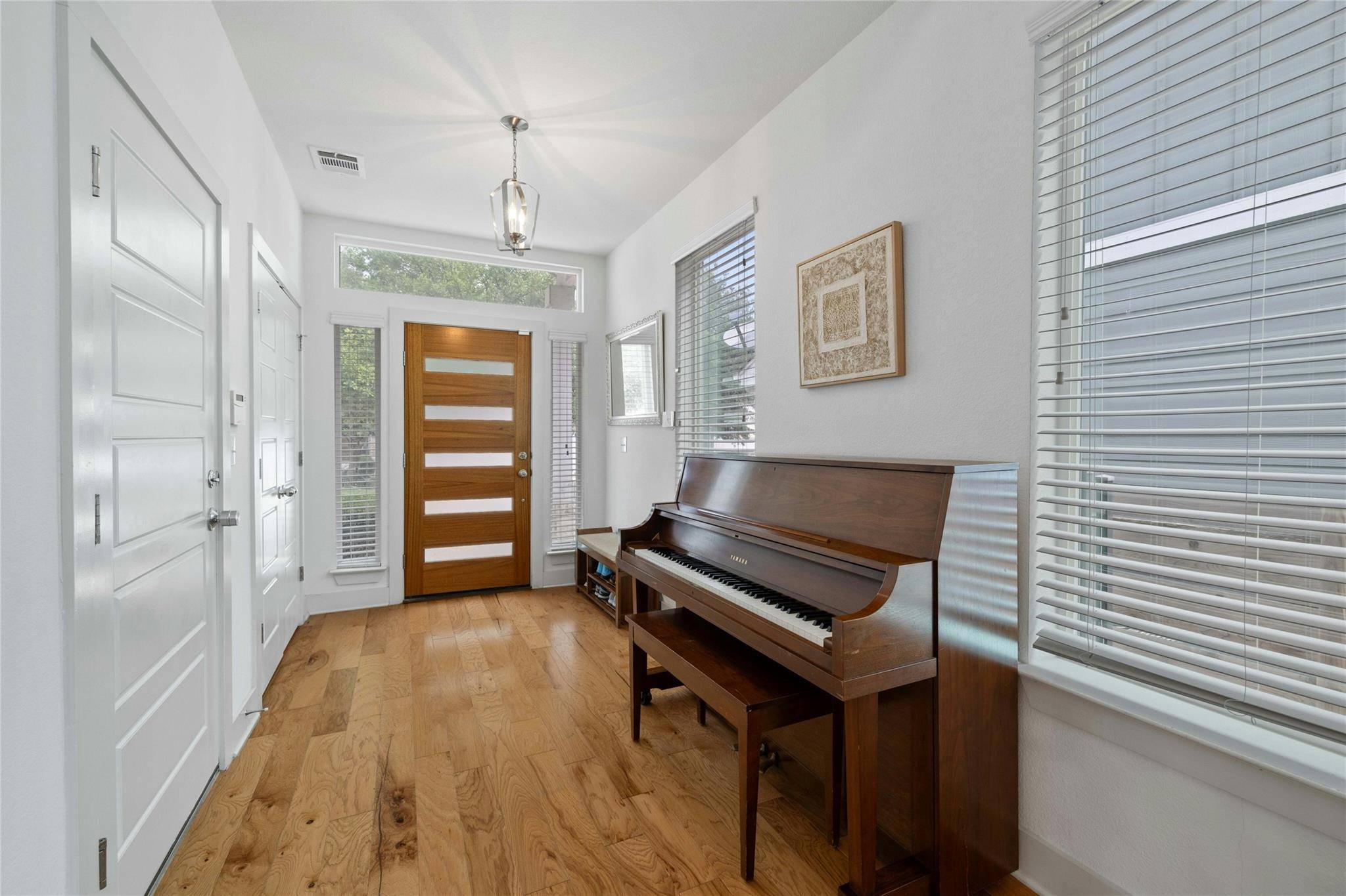2313 Capulet ST, Austin, TX 78741