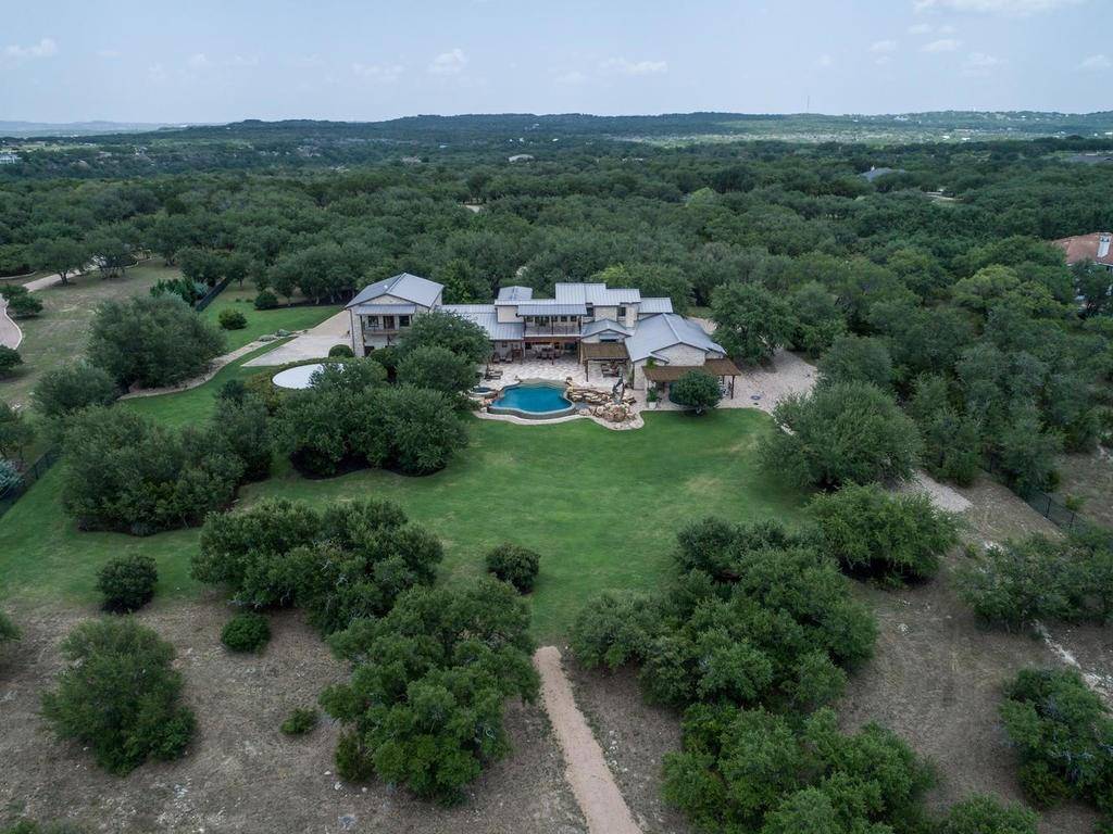812 Rivercliff RD, Spicewood, TX 78669