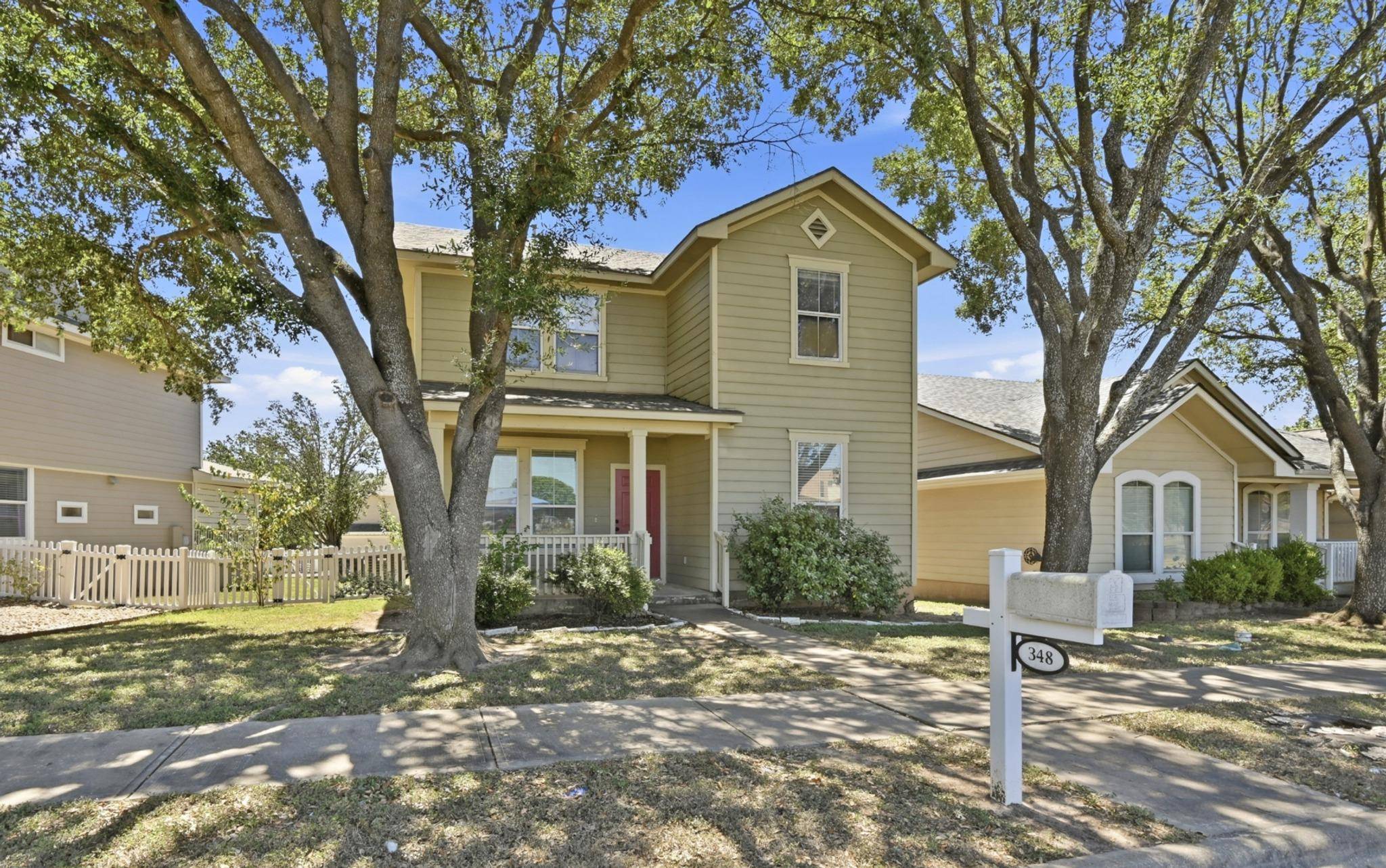 348 Sampson, Kyle, TX 78640