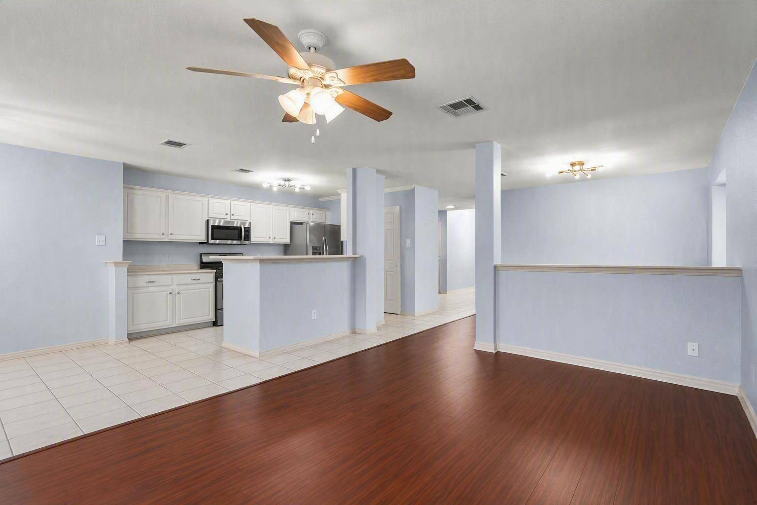 1512 Dillon Lake BND, Leander, TX 78641