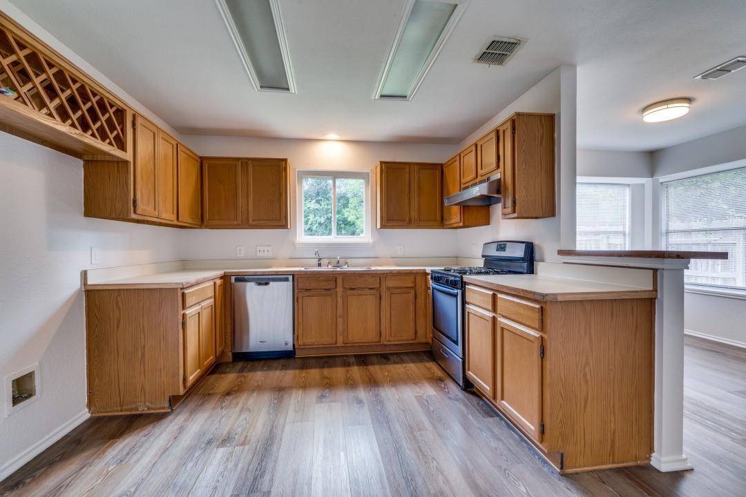 15902 De Peer Ave, Austin, TX 78717
