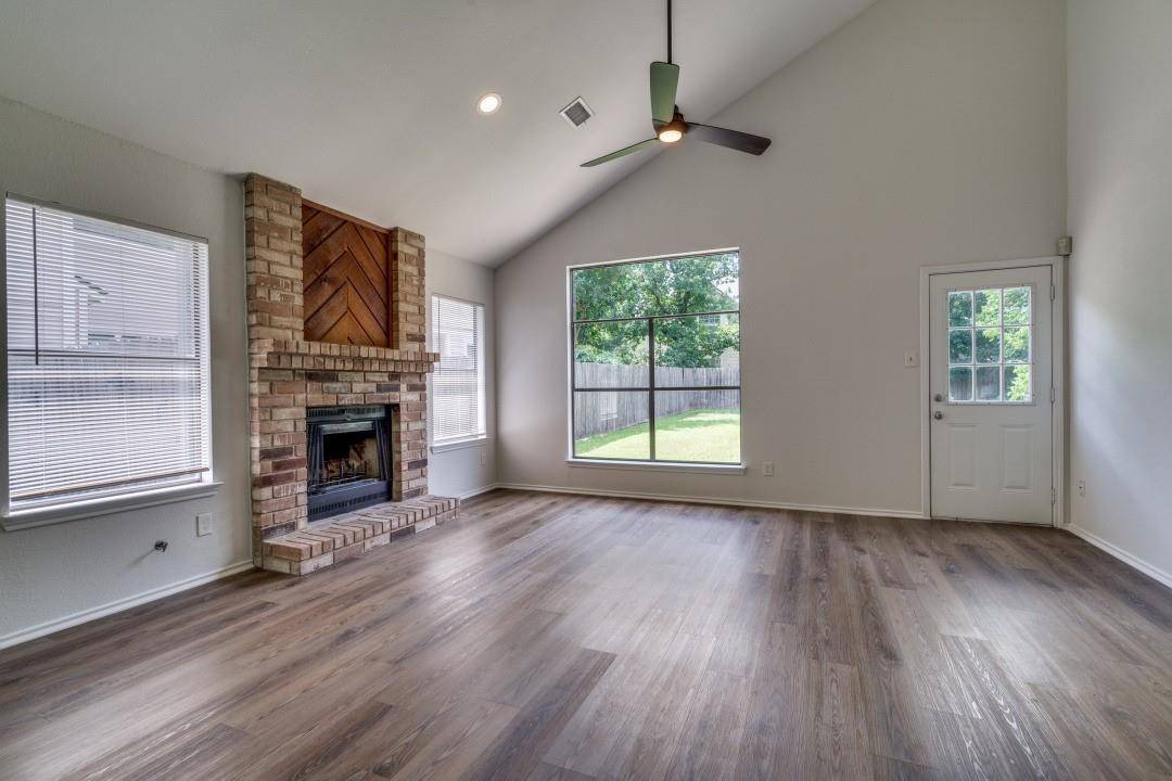 15902 De Peer Ave, Austin, TX 78717