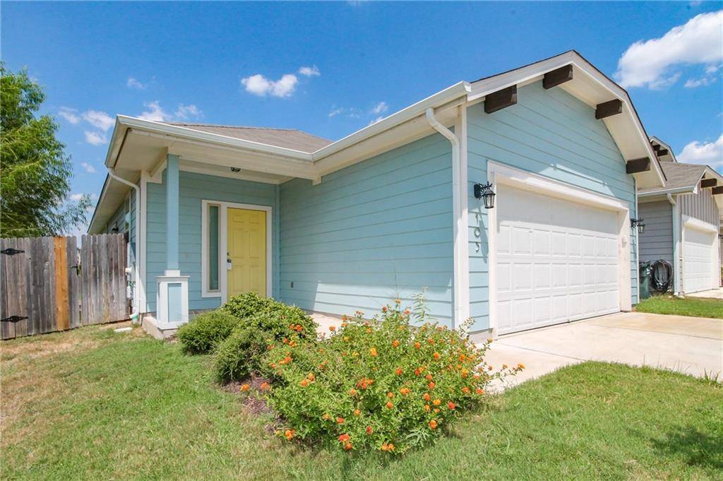 103 EAGLE BROOK LN, Buda, TX 78610